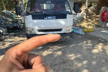 二手江铃 凯运 109马力 3.8米排半栏板轻卡(国四) 单桥 江西五十铃二手载货车 黄牌图片