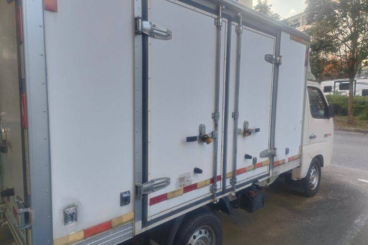 二手福田祥菱 115马力 载货车
