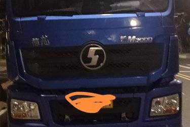 二手陕汽重卡 德龙新M3000 300马力 6X2 9.55米仓栅式载货车(5400轴距)(国五) 前四后四 潍柴二手载货车 黄牌图片