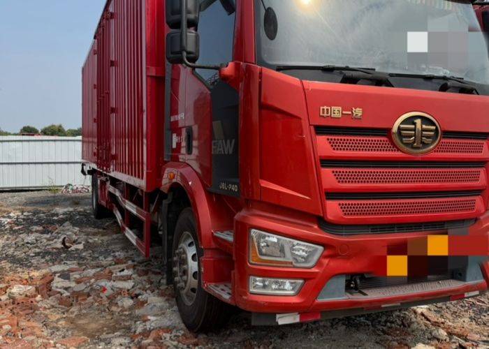 二手一汽解放 240马力 载货车