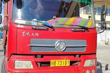 二手东风商用车 天锦中卡 160马力 4X2 6.75米仓栅式载货车(国五) 单桥 东风股份二手载货车 黄牌