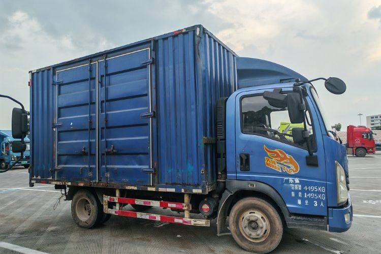 二手重汽豪曼 116马力 载货车