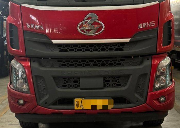 二手东风柳汽乘龙 245马力 载货车