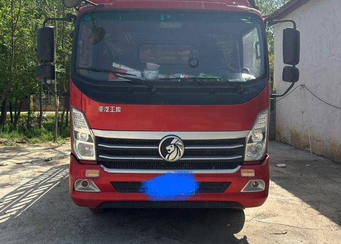 二手中国重汽成都商用车 160马力 载货车