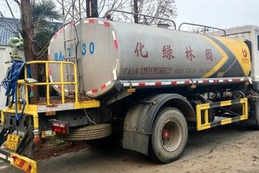 二手洒水车/喷洒车 凯力风牌 东风柳汽乘龙底盘 121 7.76 4X2