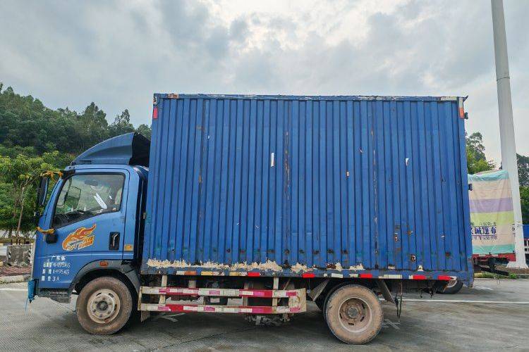 二手重汽豪曼 116马力 载货车
