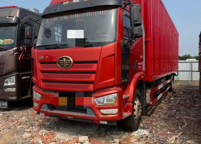二手一汽解放 240马力 载货车