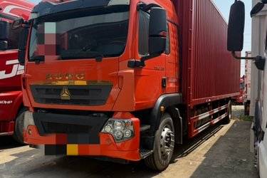 二手中国重汽 HOWO TX 270马力 4X2 9.6米厢式载货车(国六)(潍柴)(8挡)(国六) 单桥 曼二手载货车 黄牌图片