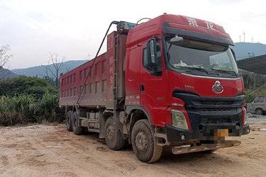 二手东风柳汽 乘龙H7 460马力 8X4 8.2米自卸车(国五) 前四后八 潍柴二手自卸车 黄牌