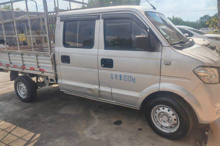 东风小康 122马力 载货车