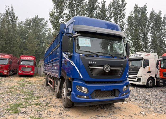 二手东风商用车 300马力 载货车