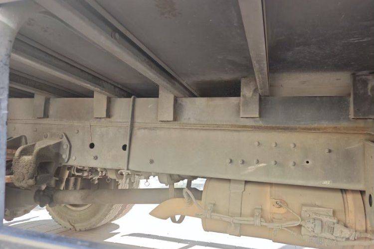二手福田时代领航 132马力 载货车