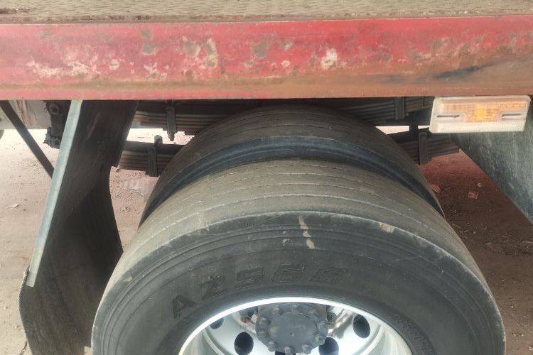 二手东风柳汽乘龙 315马力 载货车