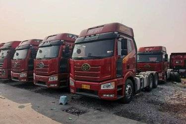 二手一汽解放 J6P 460马力 6X4牵引车(国六) 双驱 锡柴二手牵引车 黄牌图片