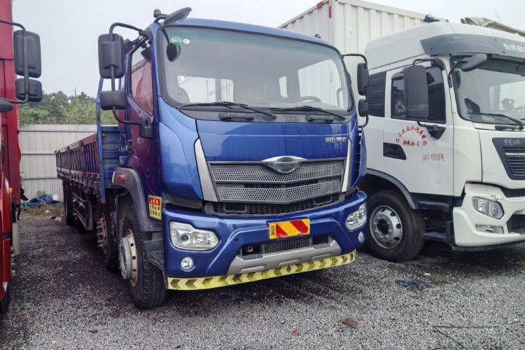 二手福田瑞沃 270马力 载货车