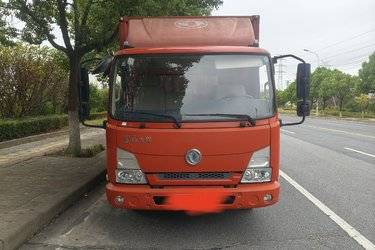 二手东风商用车 天锦 140马力 4X2 5.2米载货车底盘(国五) 单桥 康明斯二手载货车 黄牌图片