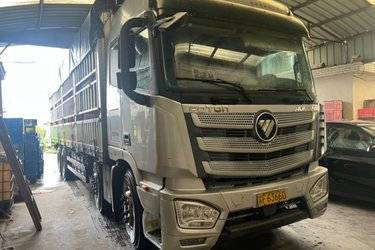 二手福田 欧曼EST 6系重卡 430马力 8X4 9.45米仓栅式载货车(国五) 前四后八 福田康明斯二手载货车 黄牌图片