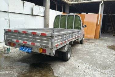 二手五菱 荣光新卡 加长版 标准型 2L 136马力 汽油 3.3米单排栏板微卡(国六) 单桥 上汽通用五菱二手载货车 蓝牌图片