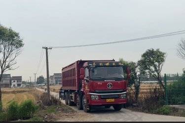 二手陕汽商用车 轩德翼6 标载版 300马力 8X4 6.5米自卸车(国五) 前四后八 潍柴二手自卸车 黄牌图片