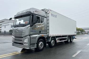 二手冷藏车 青岛解放 解放JH6 520 9.4 8X4图片