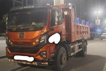 二手大运 运隆 重载型 200马力 4X2 4.45米自卸车(国六) 单桥 玉柴二手自卸车 黄牌图片