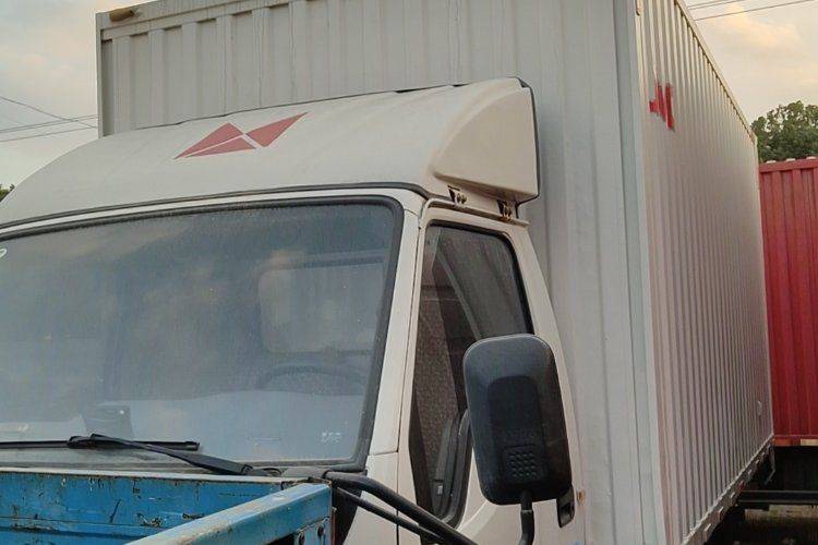 二手江铃汽车 120马力 载货车