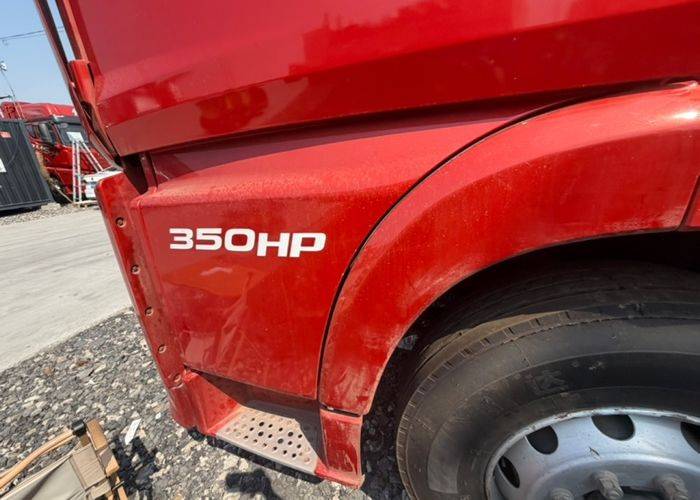 二手青岛解放 350马力 载货车