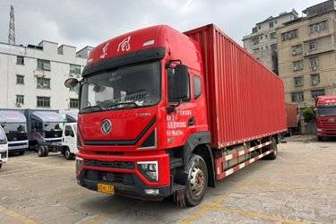 二手东风 多利卡D12 220马力 4X2 9.6米厢式载货车(国六) 单桥 康明斯二手载货车 黄牌图片