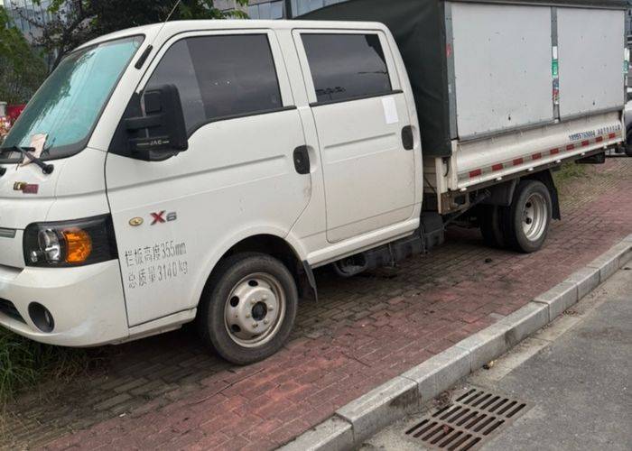 二手江淮恺达 120马力 载货车