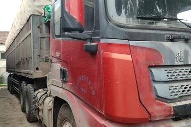 二手中国重汽 HOWO T7H重卡 480马力 8X4 9.5米栏板载货车(国五) 前四后八 奔驰二手载货车 黄牌图片