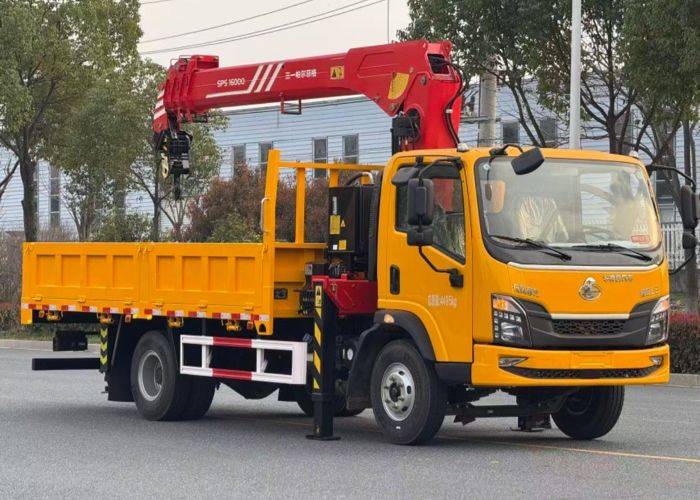 二手东风柳汽乘龙 180马力 专用车
