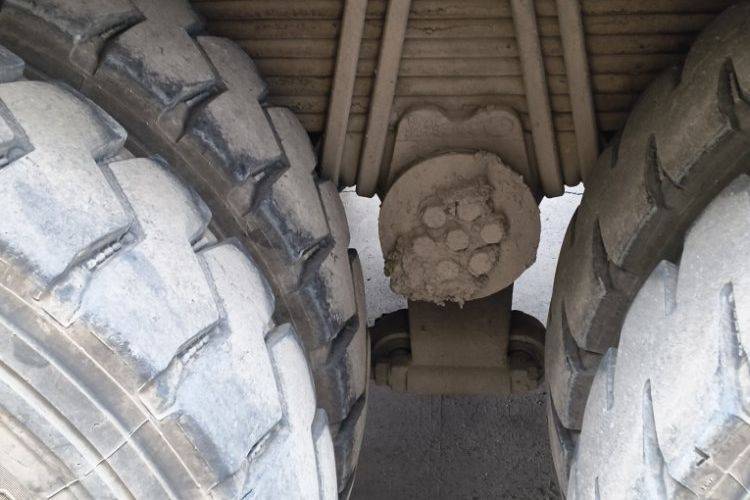 二手一汽解放 350马力 搅拌车