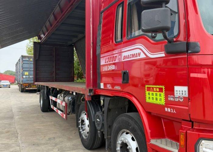 二手陕汽重卡 300马力 载货车