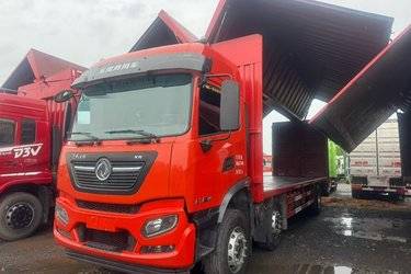 二手东风商用车 天锦KR 精英版 300马力 6X2 9.8米翼开启厢式载货车(国六) 前四后四 康明斯二手载货车 黄牌图片