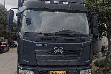 二手一汽解放 J6M重卡 标载型 240马力 6X2 9.5米厢式载货车(国五) 前四后四 大柴二手载货车 黄牌图片