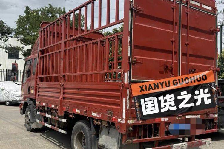 二手重汽HOWO轻卡 115马力 载货车