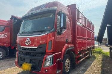二手东风柳汽 乘龙H5中卡 240马力 4X2 6.8米仓栅式载货车(153后桥)(国五) 单桥 玉柴二手载货车 黄牌图片