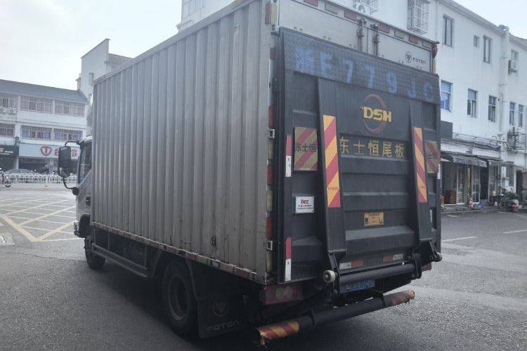 二手福田奥铃 158马力 载货车