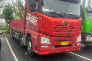 二手青岛解放 JH6重卡 320马力 6X2 7.7米栏板载货车(国六) 前四后四 大柴二手载货车 黄牌