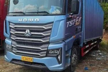 二手重汽豪沃(国六) 单桥 曼二手载货车 黄牌图片