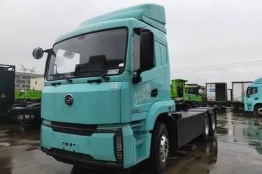 二手联合重卡火麒麟 12.9L LNG 500马力 6X4 12档 牵引车(国六) 双驱 玉柴二手牵引车 黄牌图片