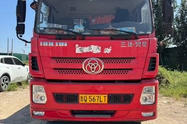 二手三环十通 昊龙 270马力 8X2 8.7米栏板载货车(国五) 前四后六 玉柴二手载货车 黄牌图片