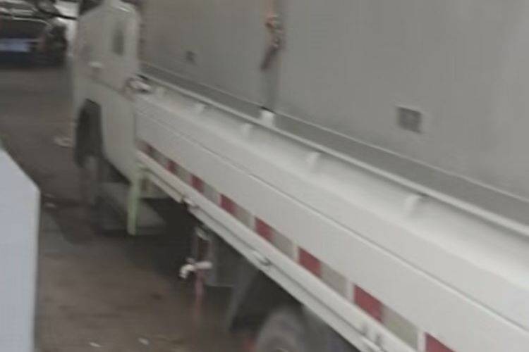 二手福田奥铃 122马力 载货车