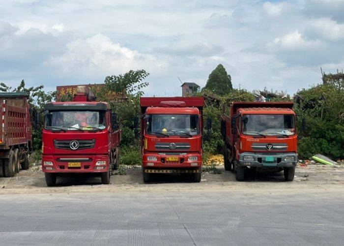 二手东风商用车 310马力 自卸车