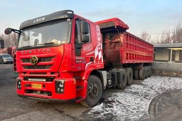 二手上汽红岩 杰狮M500重卡 重载版 460马力 6X4牵引车(国五) 双驱 上汽大通二手牵引车 黄牌