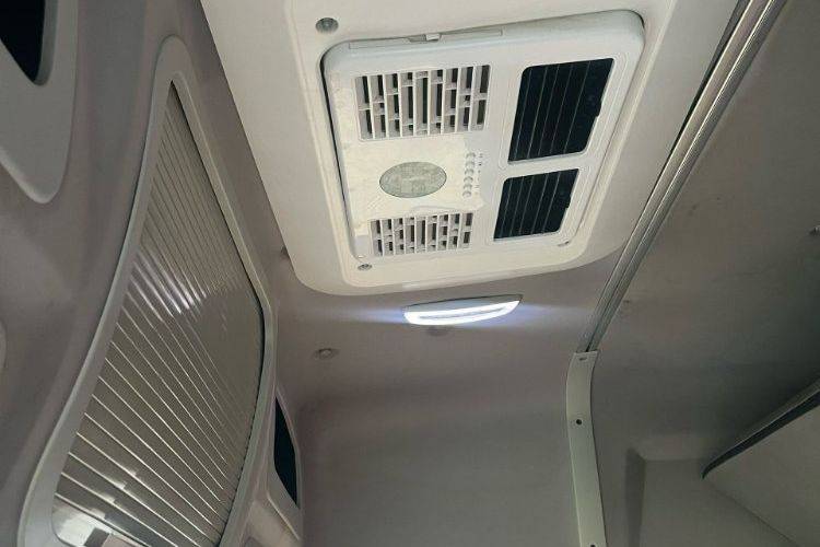 二手欧曼重卡(原福田欧曼) 280马力 载货车