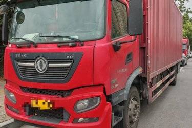 二手东风商用车 天锦KR 舒适版 260马力 4X2 9.8米厢式载货车(高顶)(国六) 单桥 东风康明斯二手载货车 黄牌图片