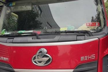 二手东风柳汽 乘龙H5重卡 245马力 4X2 9.7米厢式载货车(国六)(速比4.111)(国六) 单桥 玉柴二手载货车 黄牌图片