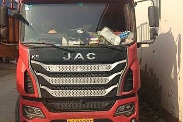 二手江淮 格尔发K5L中卡 220马力 4X2 5.8米仓栅式载货车(国五) 单桥 玉柴二手载货车 黄牌图片