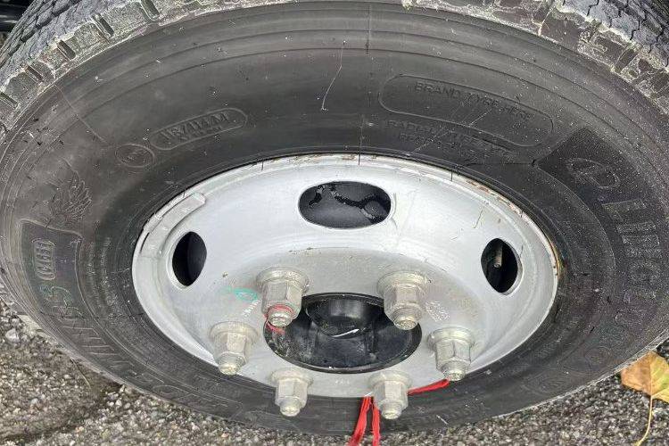 二手江淮骏铃 170马力 载货车